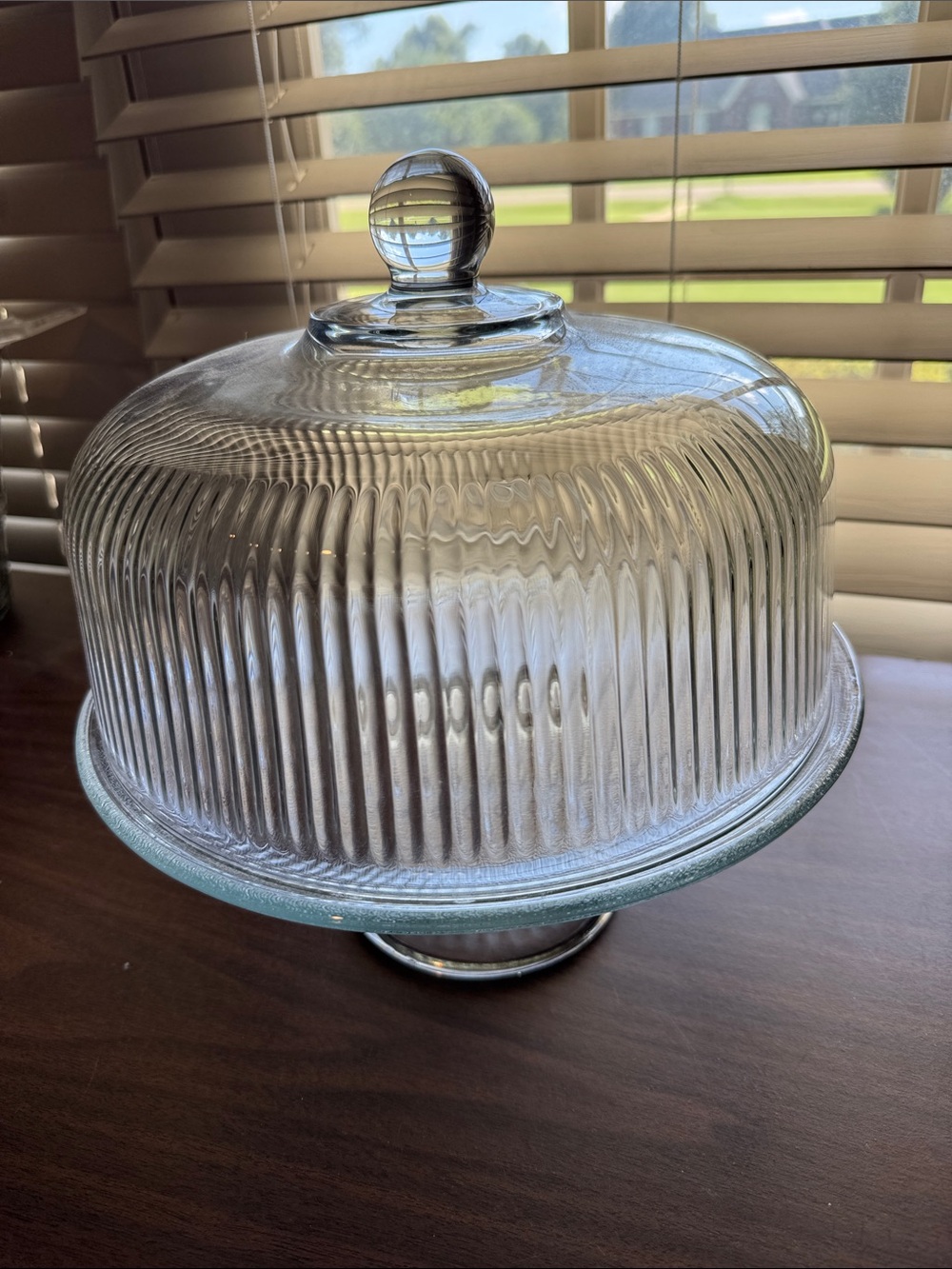 Vintage Pedestal Glass Cake Stand